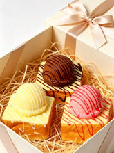 Load image into Gallery viewer, New Realistic Slow Rebound Squishy Toy, Soft Bread And Ice Cream Shape, Effectively Relieve Stress, Suitable As A Delicate And Thoughtful Gift For Friends On Holidays And Birthdays